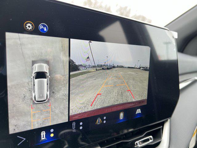 new 2026 Chevrolet Equinox car, priced at $33,985