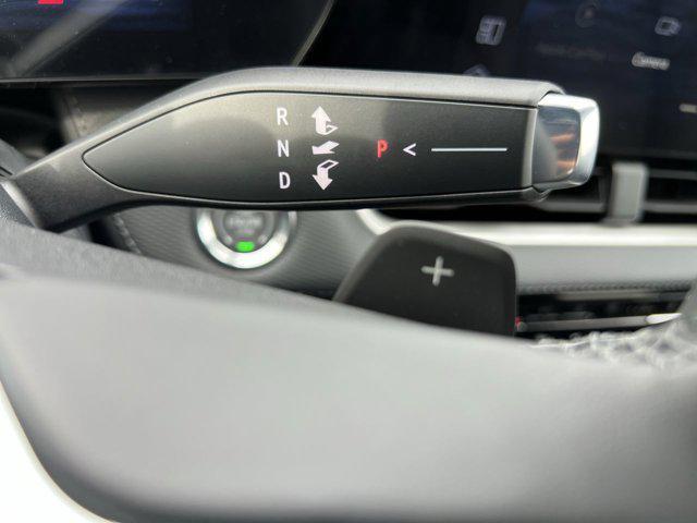 new 2026 Chevrolet Equinox car, priced at $33,985