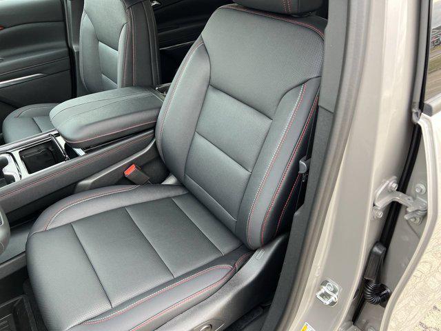 new 2026 Chevrolet Traverse car, priced at $52,545