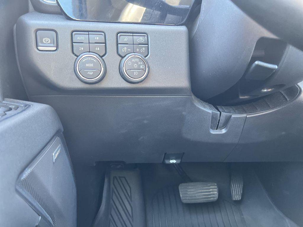 used 2025 Chevrolet Silverado 1500 car, priced at $51,900
