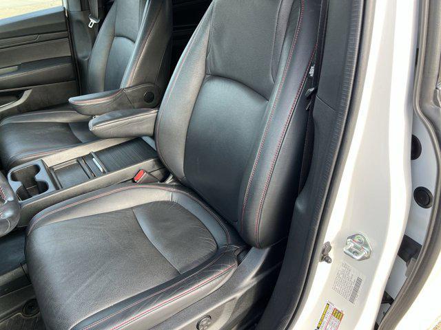 used 2023 Honda Odyssey car, priced at $32,300