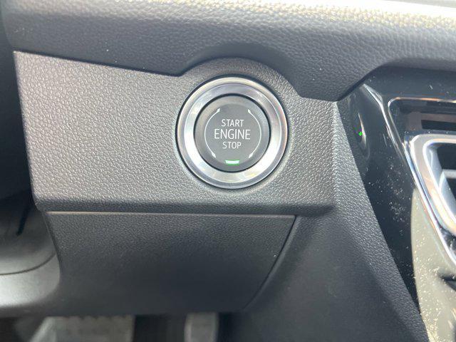 new 2026 Chevrolet Traverse car, priced at $44,120