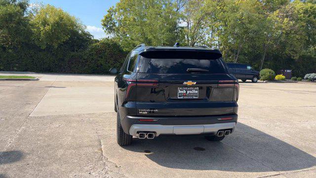 new 2026 Chevrolet Traverse car, priced at $44,120