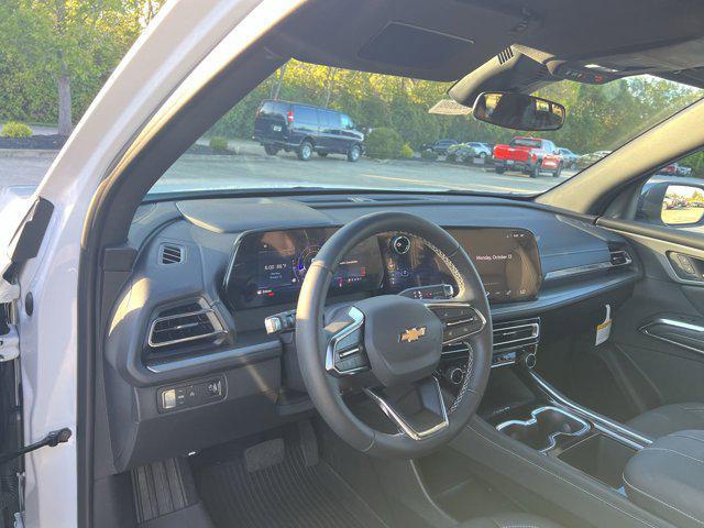 new 2026 Chevrolet Traverse car, priced at $44,120