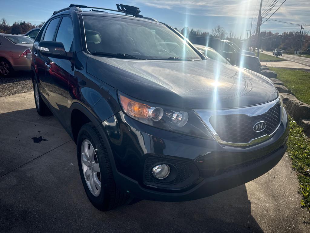 used 2013 Kia Sorento car, priced at $7,999