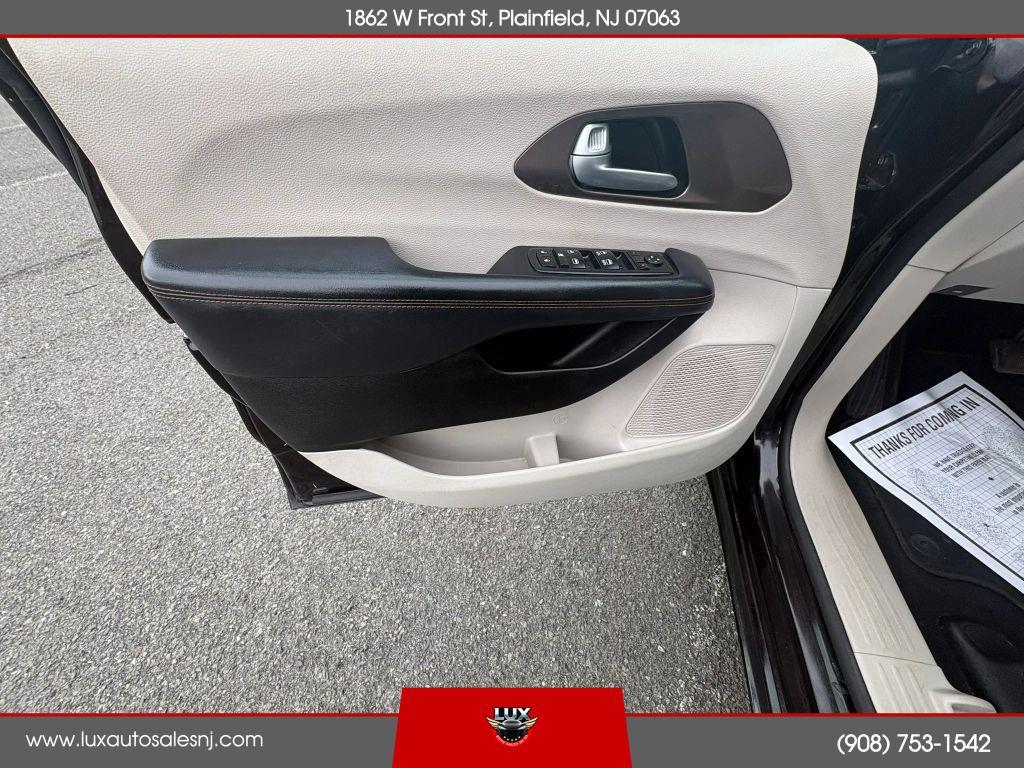 used 2017 Chrysler Pacifica car, priced at $7,490