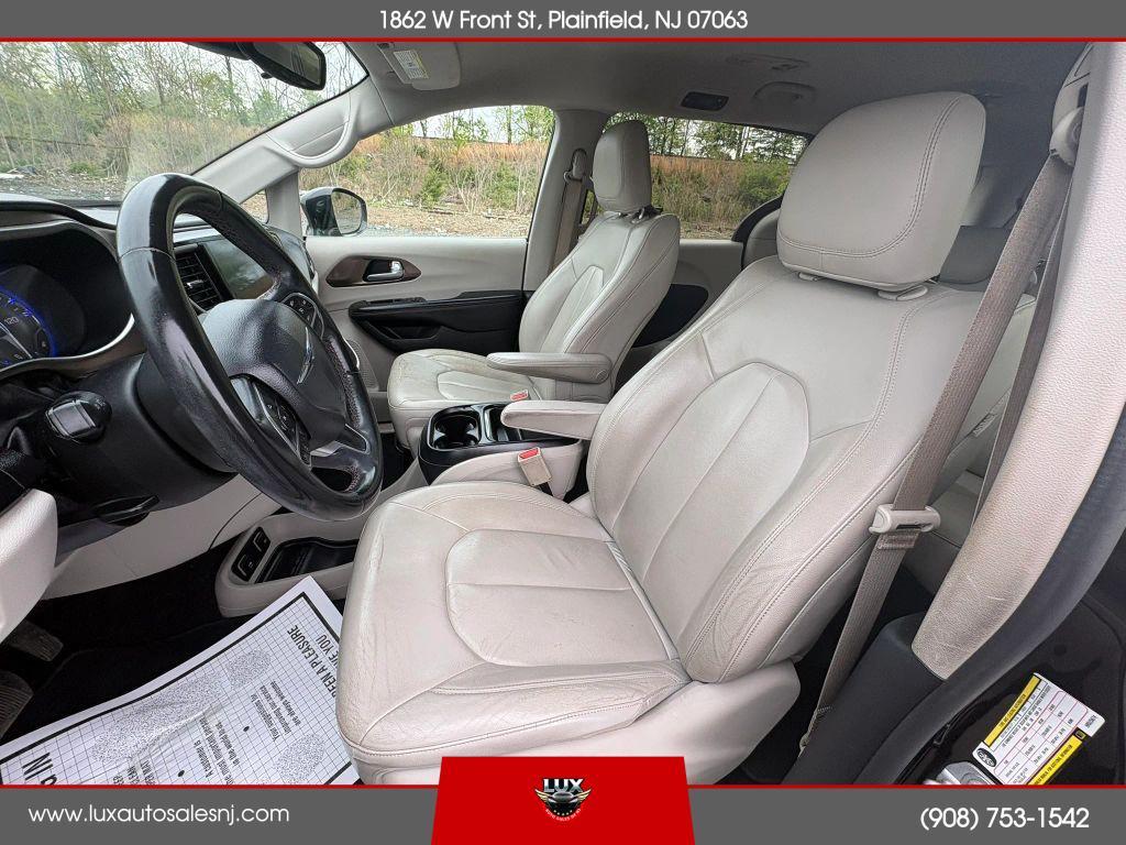 used 2017 Chrysler Pacifica car, priced at $7,490