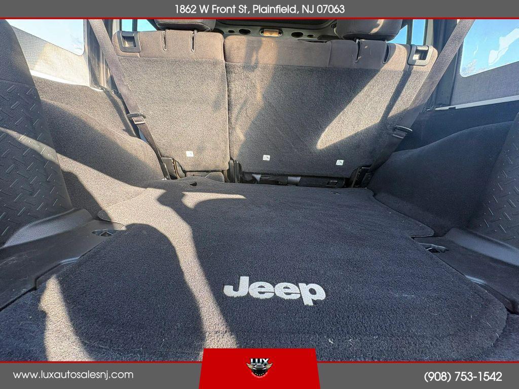 used 2014 Jeep Wrangler Unlimited car, priced at $12,900