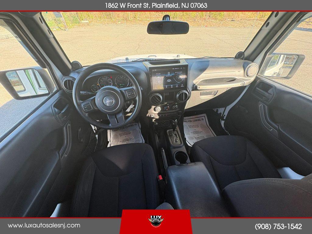 used 2014 Jeep Wrangler Unlimited car, priced at $12,900