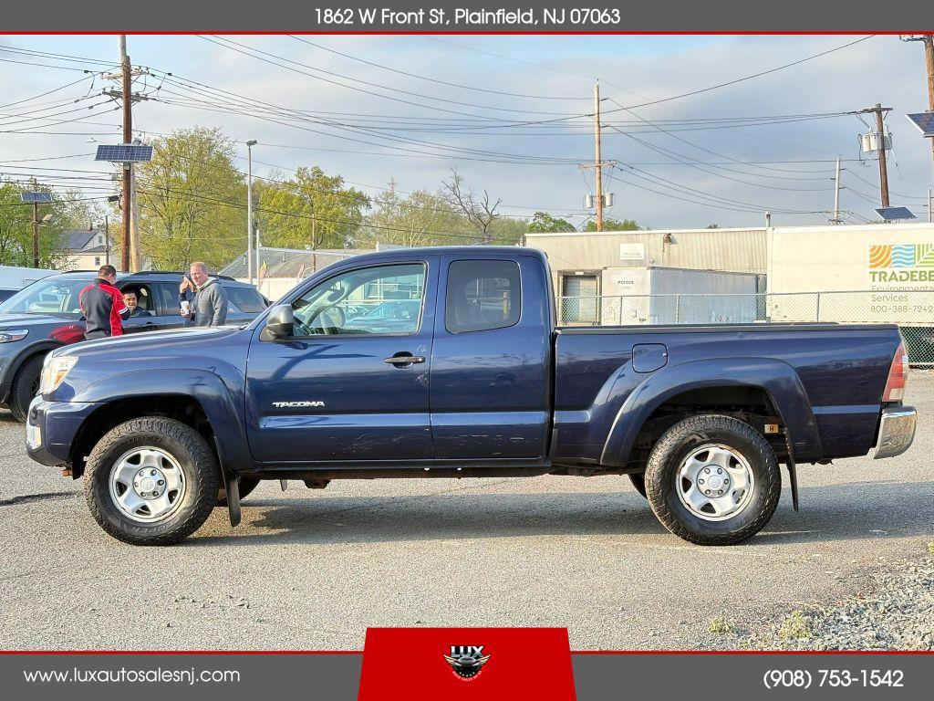 used 2013 Toyota Tacoma car, priced at $13,900