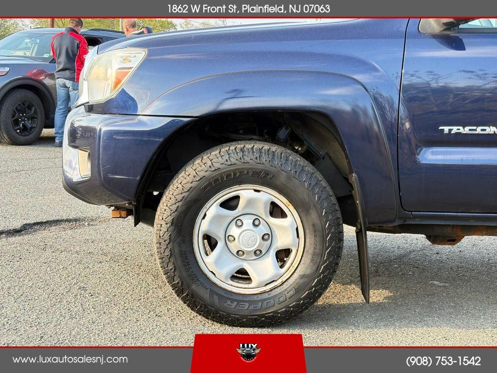 used 2013 Toyota Tacoma car, priced at $13,900