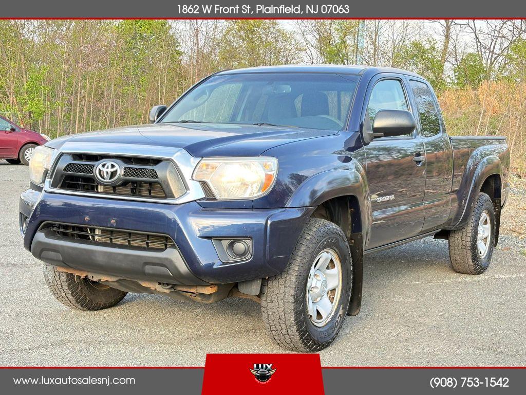 used 2013 Toyota Tacoma car, priced at $13,900