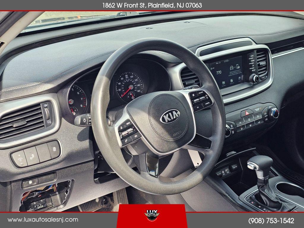 used 2019 Kia Sorento car, priced at $7,900