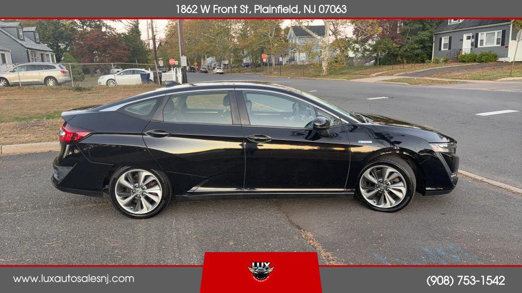 used 2018 Honda Clarity Plug-In Hybrid car, priced at $10,900