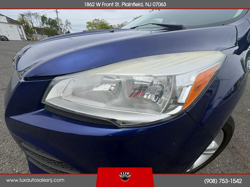 used 2014 Ford Escape car, priced at $5,900