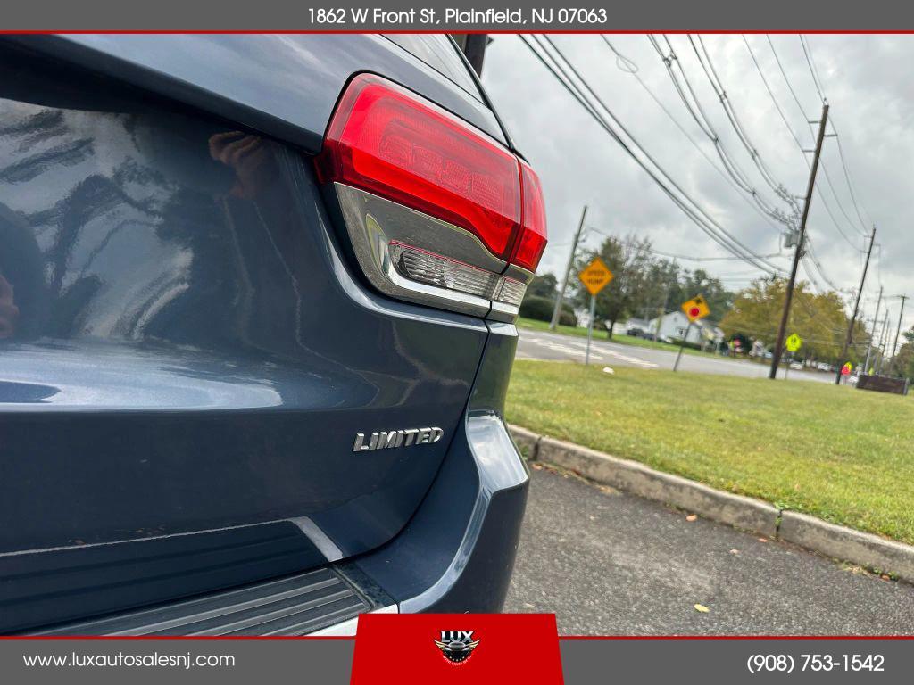used 2019 Jeep Grand Cherokee car, priced at $19,390