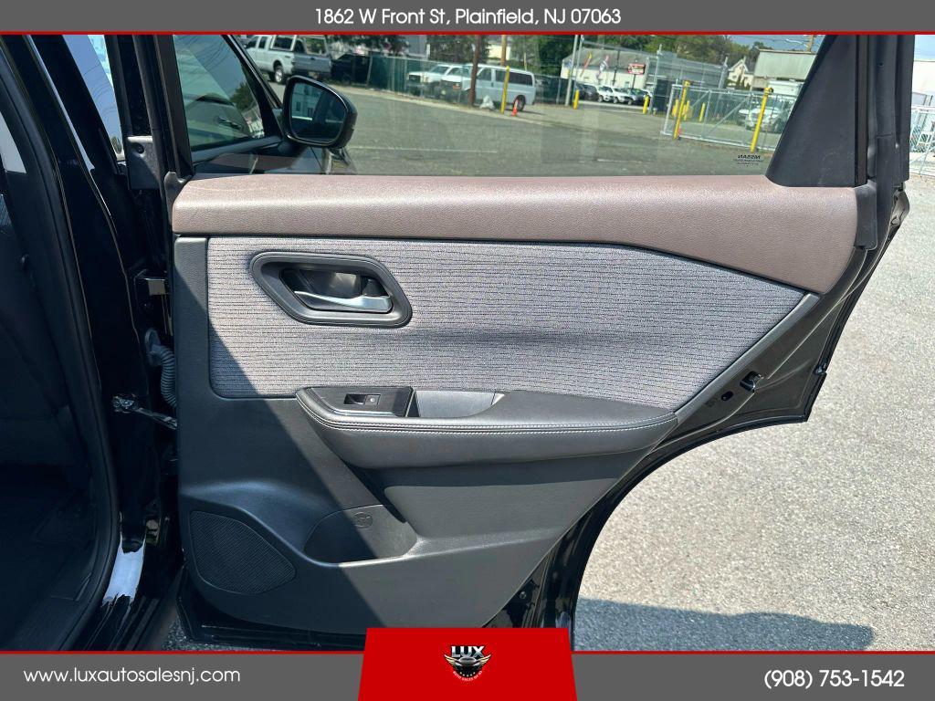 used 2021 Nissan Rogue car, priced at $13,900