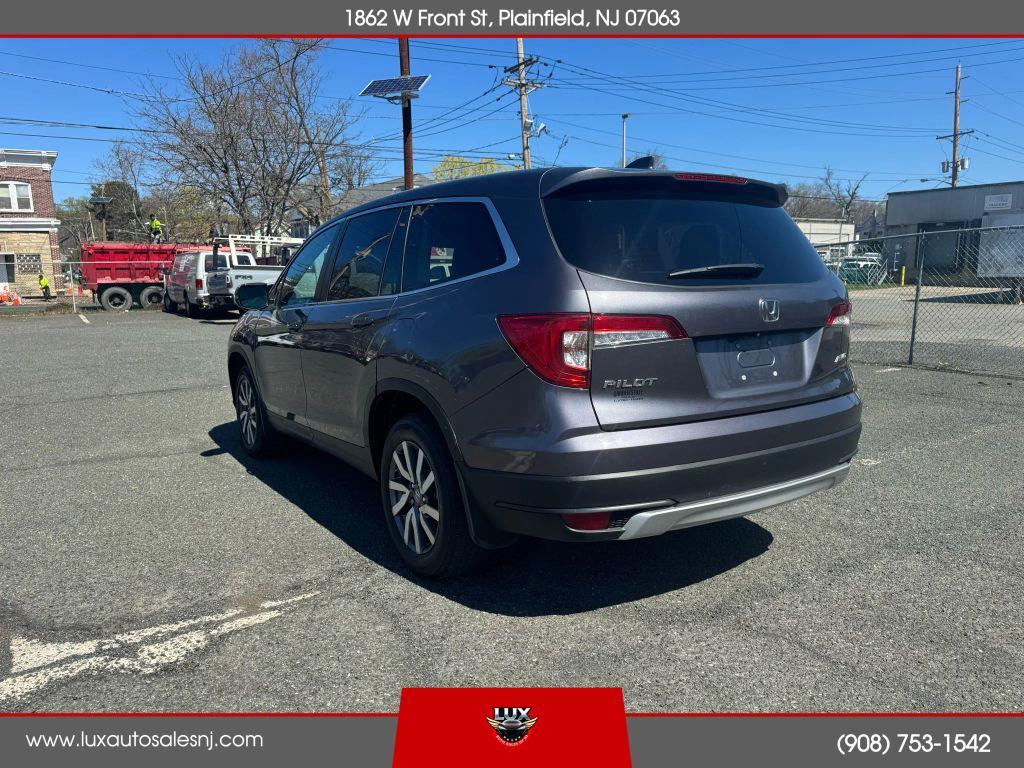 used 2021 Honda Pilot car, priced at $18,900