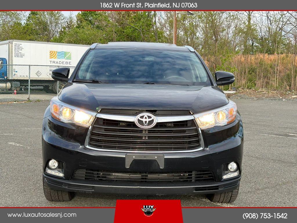 used 2015 Toyota Highlander car, priced at $16,900