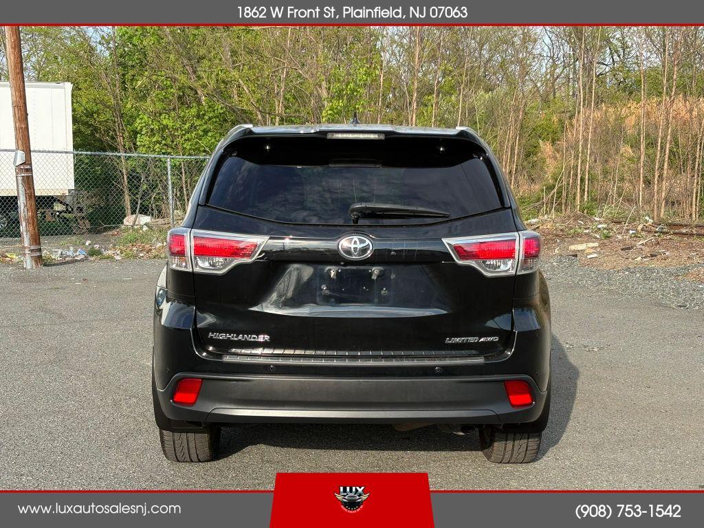 used 2015 Toyota Highlander car, priced at $16,900