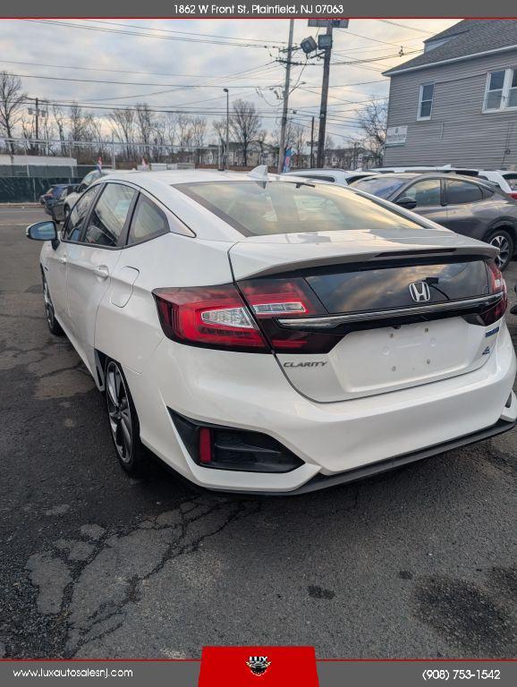 used 2018 Honda Clarity Plug-In Hybrid car, priced at $14,890