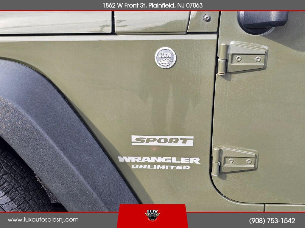used 2015 Jeep Wrangler Unlimited car, priced at $10,900
