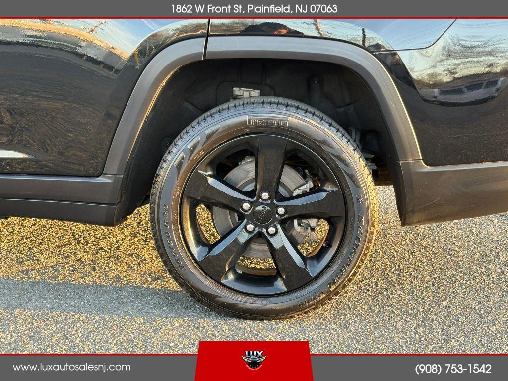 used 2023 Jeep Grand Cherokee L car, priced at $27,900