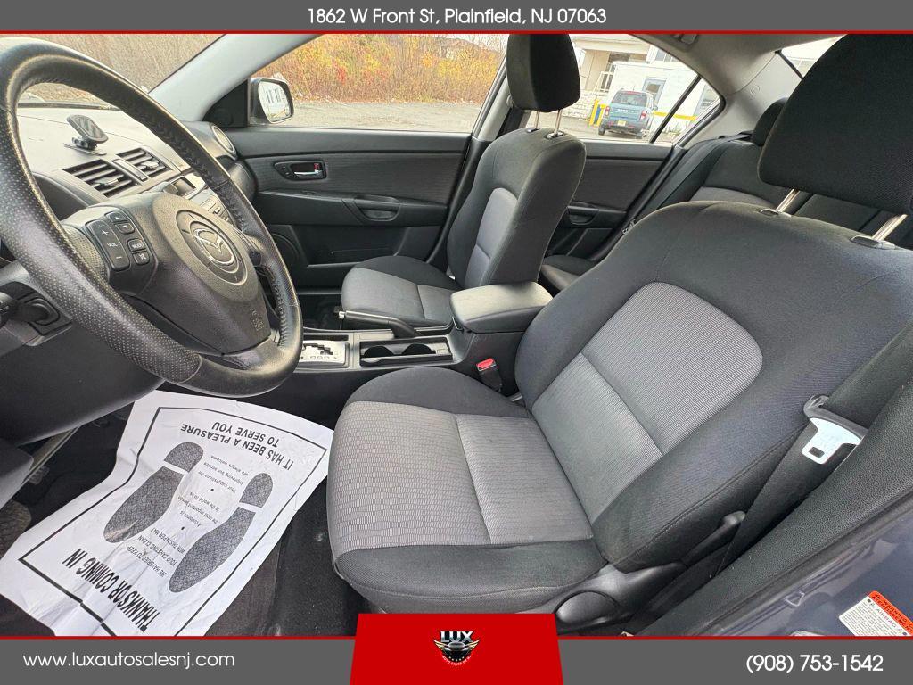 used 2009 Mazda Mazda3 car, priced at $2,500