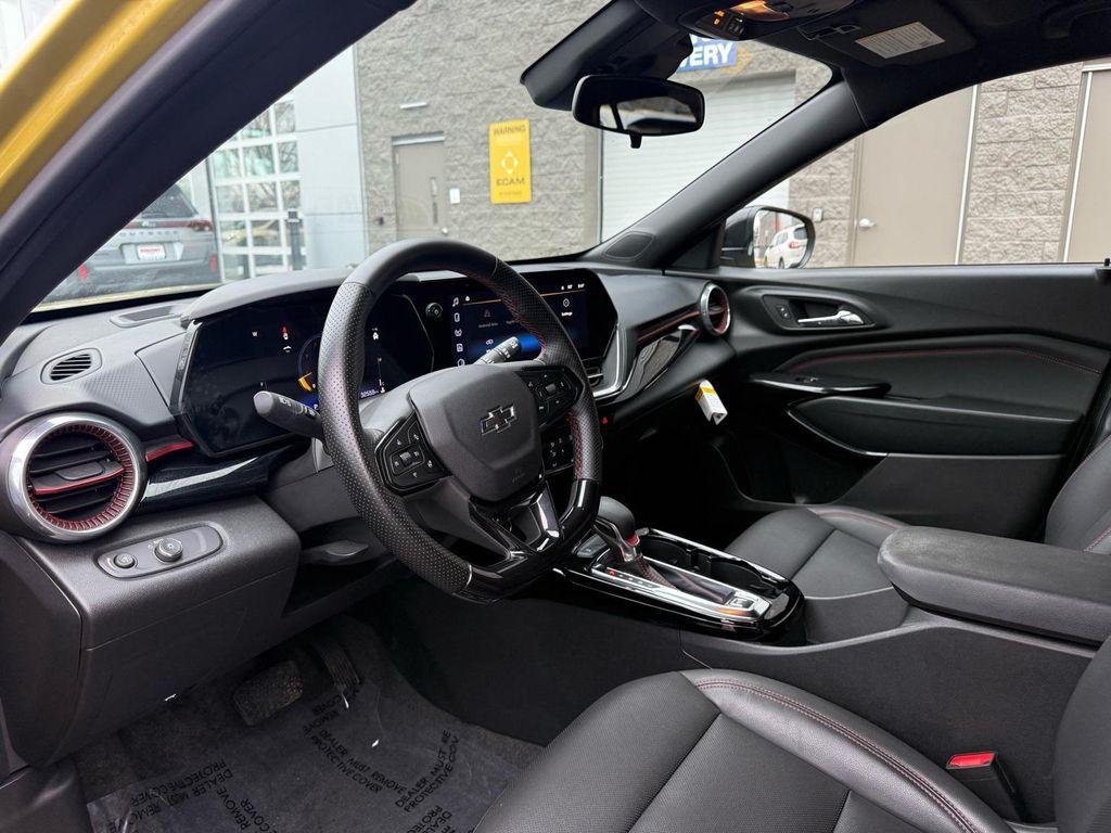 used 2025 Chevrolet Trax car, priced at $21,372