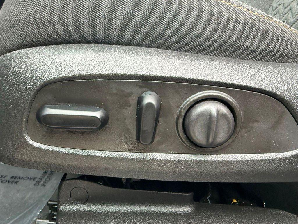 used 2024 Chevrolet Equinox car, priced at $23,639