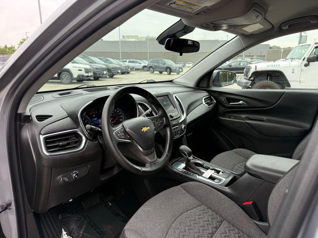 used 2024 Chevrolet Equinox car, priced at $23,639