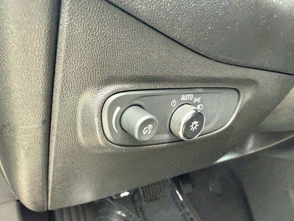 used 2024 Chevrolet Equinox car, priced at $23,639