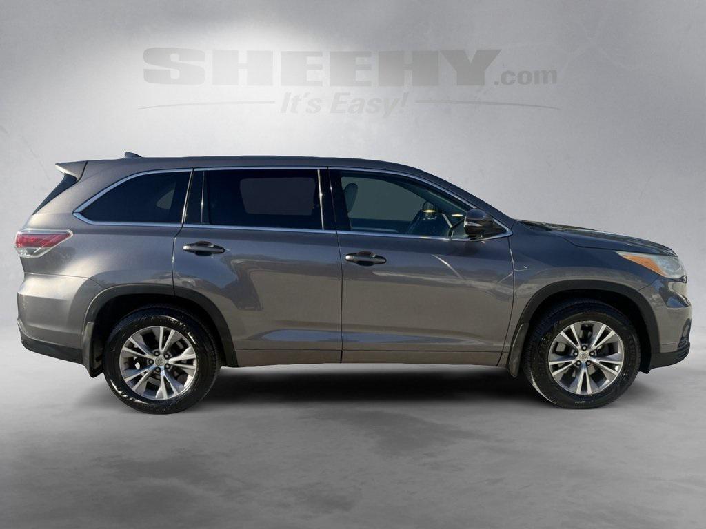 used 2014 Toyota Highlander car, priced at $12,359