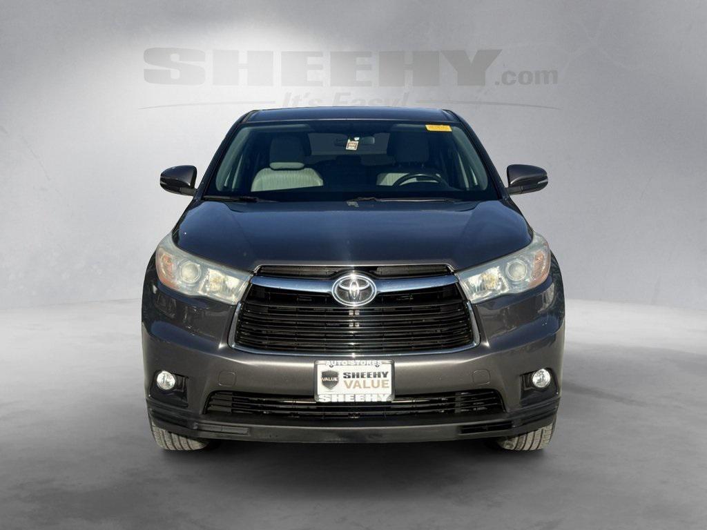 used 2014 Toyota Highlander car, priced at $12,359