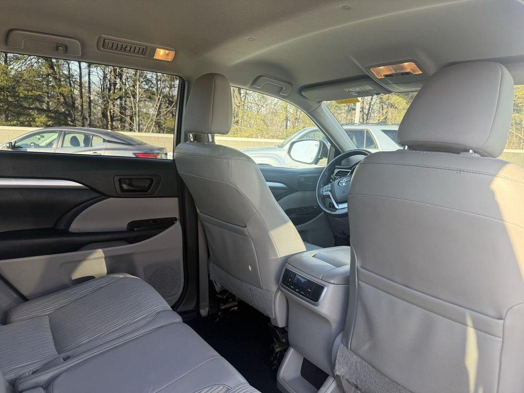 used 2014 Toyota Highlander car, priced at $12,359