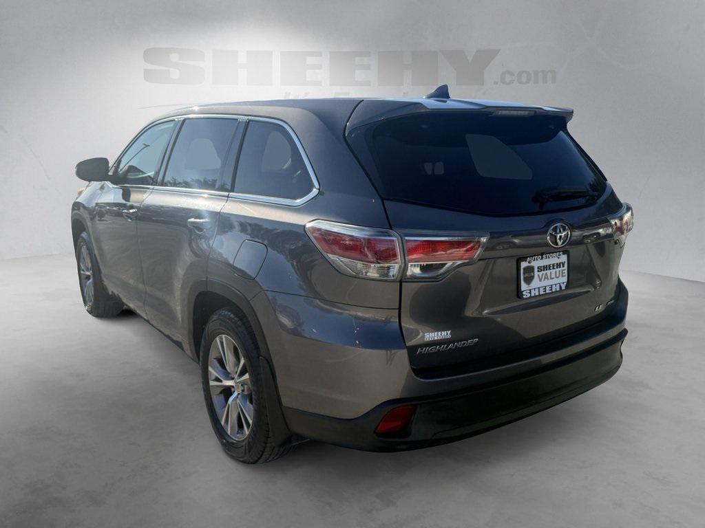 used 2014 Toyota Highlander car, priced at $12,359