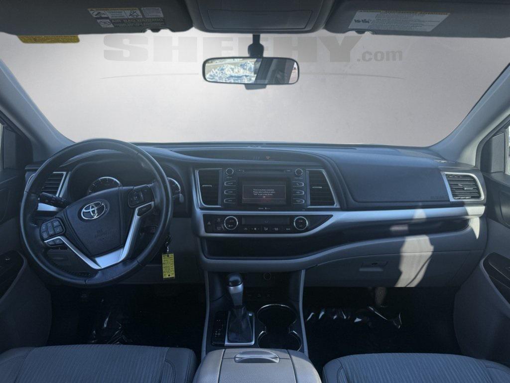 used 2014 Toyota Highlander car, priced at $12,359