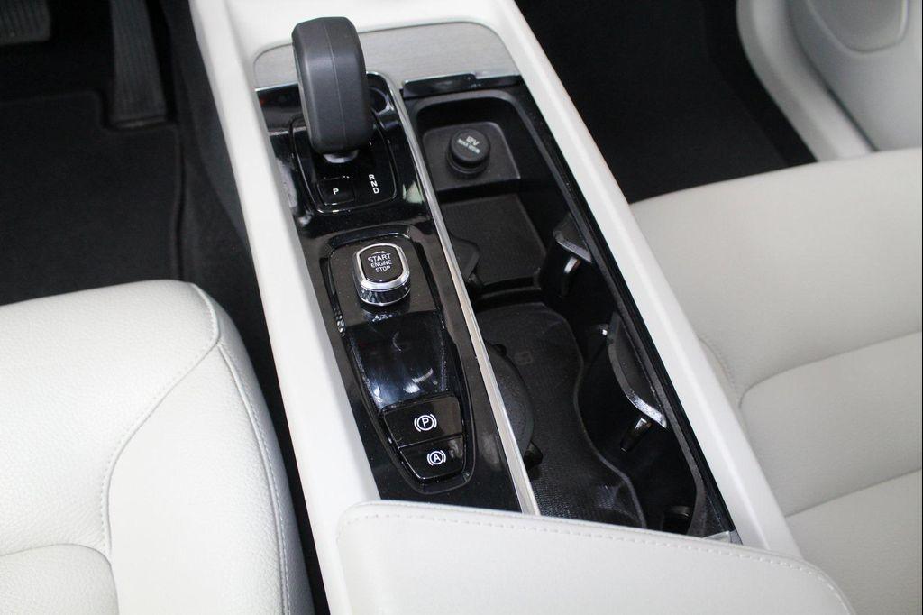 used 2023 Volvo XC60 car, priced at $30,676