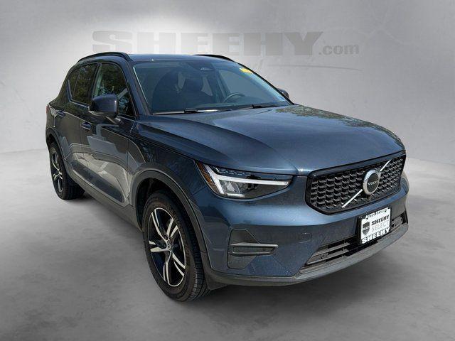 used 2026 Volvo XC40 car, priced at $40,535