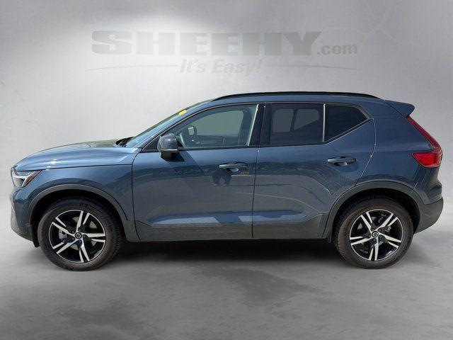 used 2026 Volvo XC40 car, priced at $40,535