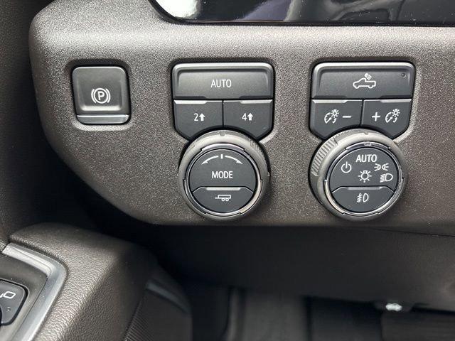 used 2024 Chevrolet Silverado 1500 car, priced at $41,273