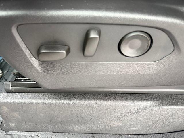 used 2025 Chevrolet Silverado 3500 car, priced at $54,912