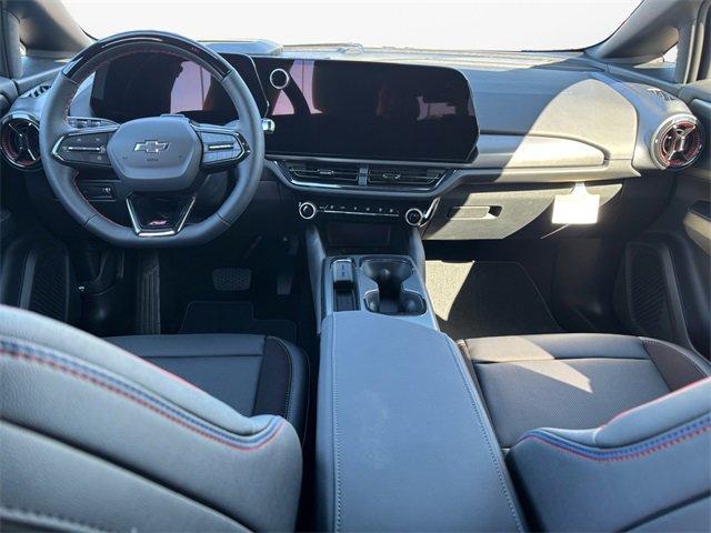 new 2025 Chevrolet Equinox EV car, priced at $47,856