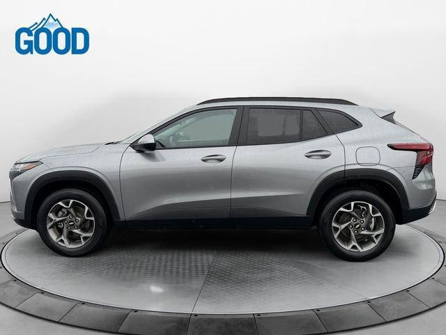 used 2025 Chevrolet Trax car, priced at $19,914