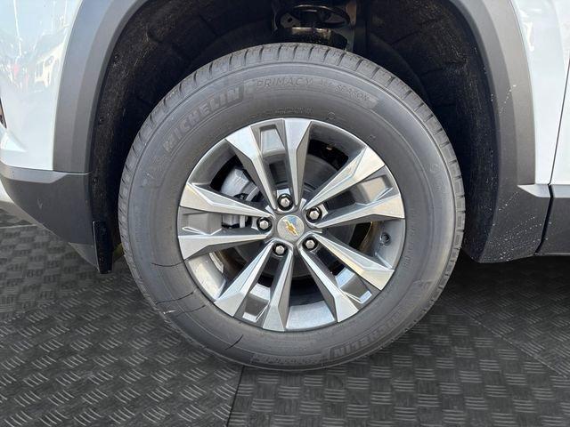 new 2026 Chevrolet Equinox car, priced at $28,162