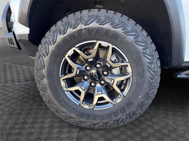 new 2026 Chevrolet Colorado car, priced at $52,892