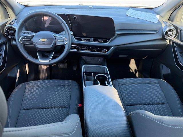 used 2025 Chevrolet Equinox car, priced at $25,194