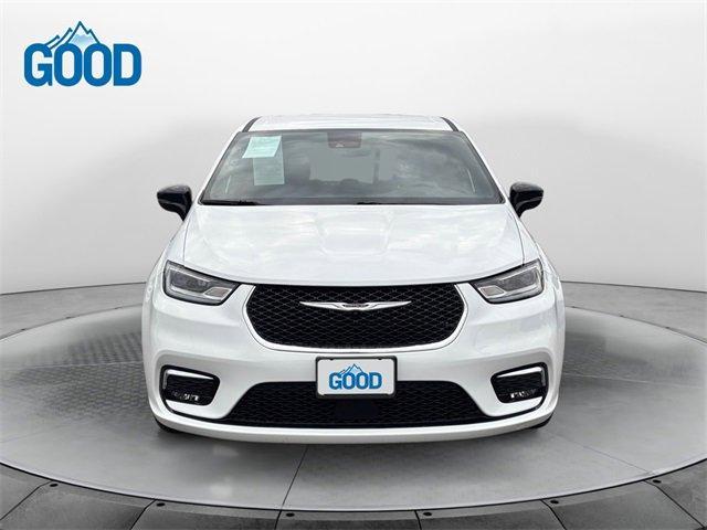 used 2024 Chrysler Pacifica car, priced at $28,222