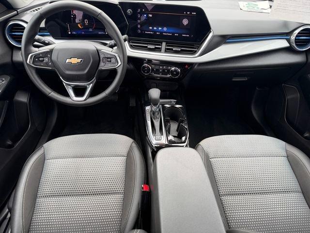 used 2025 Chevrolet Trax car, priced at $18,948