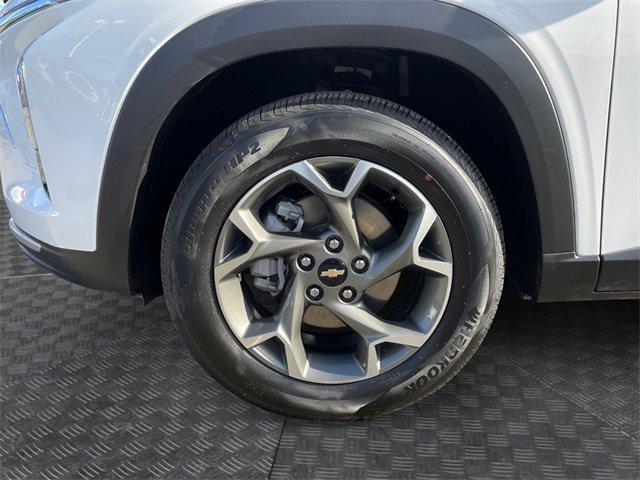 used 2025 Chevrolet Trax car, priced at $19,914